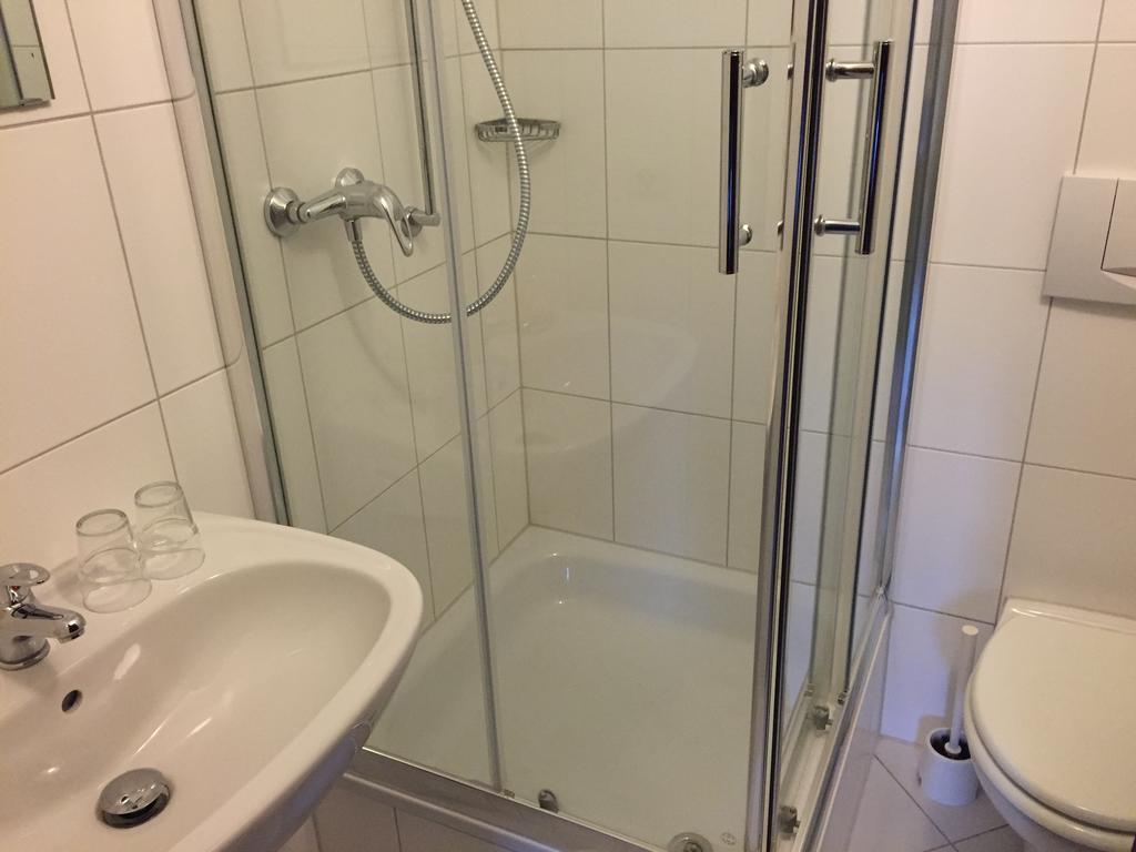 Hotel Marilyn Koblenz  Phòng bức ảnh